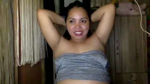 Snapshot of puke_maru chatting on December 2024 06:39:01 PM Maru online show from December 2024 06:39:01 PM