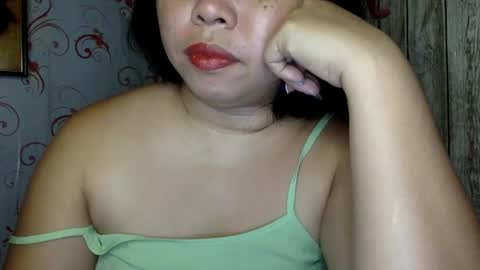 Snapshot of puke_maru chatting on February 2025 06:15:02 PM Maru online show from February 2025 06:15:02 PM