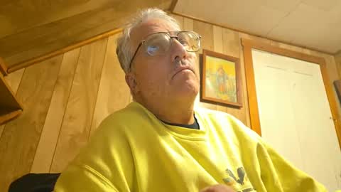 Snapshot of pumpkinpatchman chatting on January 2025 03:26:02 AM Pumpkinpatchman online show from January 2025 03:26:02 AM