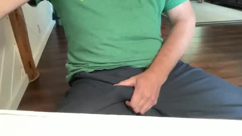 Snapshot of pumpui4u chatting on November 2025 08:32:01 PM pumpui4u online show from November 2025 08:32:01 PM