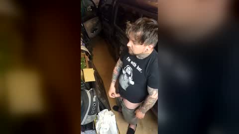 punkrock87denvo online show from May 2026 01:49:01 PM