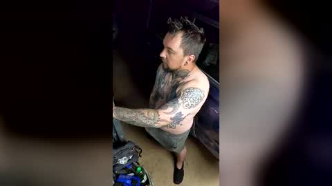 punkrock87denvo online show from June 2026 01:46:01 PM