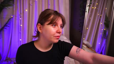 constant schedule Wednesday  Friday  Saturday  Sunday  The Rosemarie online show from February 2026 05:44:01 AM