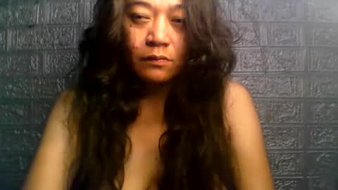 pure_sweetasian online show from May 2026 06:09:01 PM