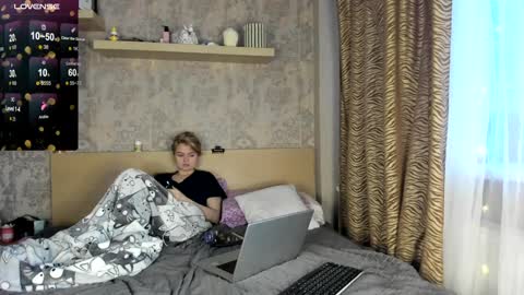 Katty online show from January 2025 10:10:02 AM