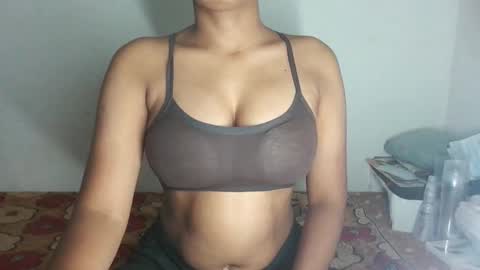 Snapshot of pureelove chatting on February 2026 09:38:01 AM Your love online show from February 2026 09:38:01 AM