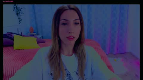 Snapshot of purevibrations chatting on February 2026 09:51:02 PM Isabelle online show from February 2026 09:51:02 PM