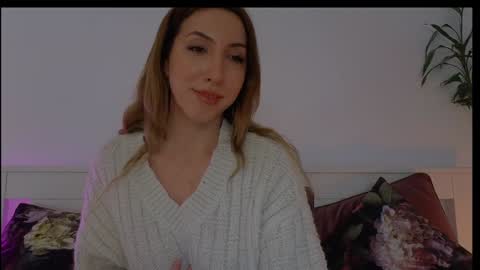 Snapshot of purevibrations chatting on February 2026 06:31:01 PM Isabelle online show from February 2026 06:31:01 PM