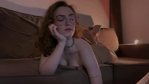 Marie online show from January 2025 10:25:02 PM