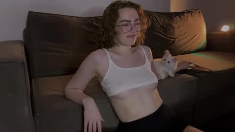 Marie online show from February 2025 12:41:01 AM