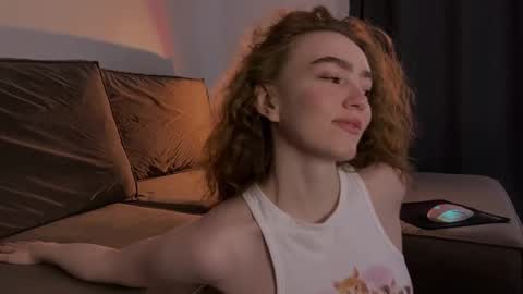 Marie online show from March 2025 08:27:01 AM