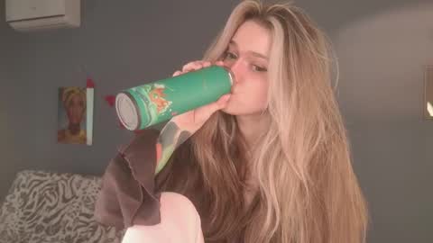 Bella online show from March 2026 08:26:33 AM