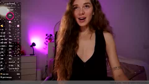 Snapshot of purple_baby chatting on October 2025 06:02:01 PM Sasha wait you here 6 of November. will celebrate my B- day online show from October 2025 06:02:01 PM