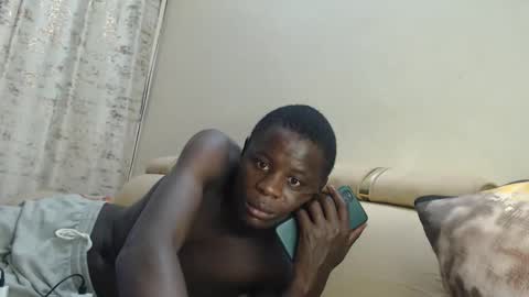 Snapshot of purple_hearts chatting on October 2025 02:23:02 AM purple_hearts online show from October 2025 02:23:02 AM