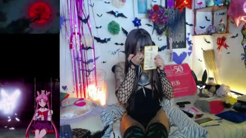 purplekattlyn online show from April 2026 06:19:02 AM