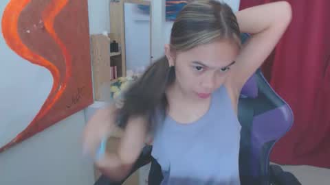Snapshot of pussiswet_xx chatting on April 2026 11:14:02 AM jessy online show from April 2026 11:14:02 AM