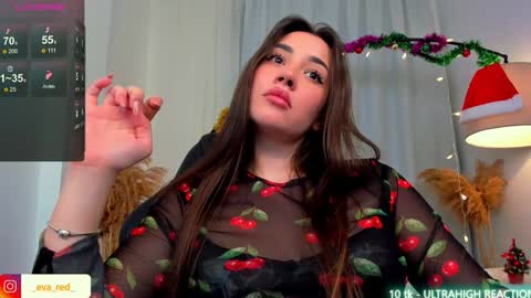 Snapshot of pussy__warrior chatting on December 2024 05:40:02 PM Eva please thumbs up me online show from December 2024 05:40:02 PM