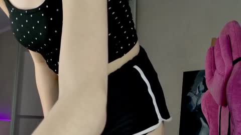 Dasha online show from October 2025 07:23:01 PM