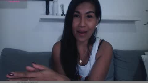 Snapshot of pussycash chatting on February 2025 03:52:01 PM POCCA online show from February 2025 03:52:01 PM