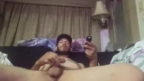 Snapshot of pussyeatingbudsmoker chatting on April 2026 06:47:02 AM Westcoastdick1995 online show from April 2026 06:47:02 AM