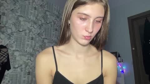 pussygirl007 online show from January 2025 09:05:01 AM