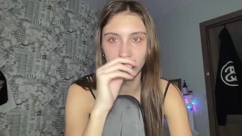 pussygirl007 online show from February 2025 09:46:02 AM