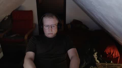 Snapshot of pussylovercb chatting on October 2025 08:47:01 PM pussylovercb online show from October 2025 08:47:01 PM