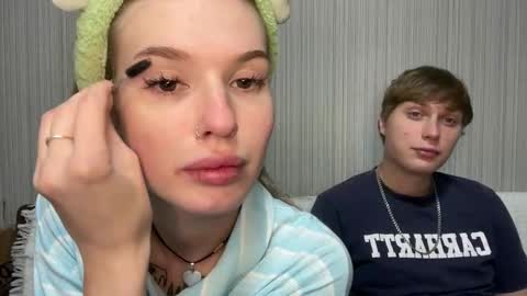 Lina online show from November 2025 05:35:02 PM