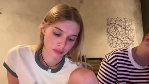 Lina online show from March 2026 01:17:01 PM