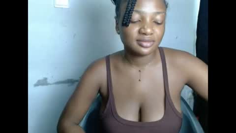 pussyxwetx online show from June 2026 09:39:01 PM