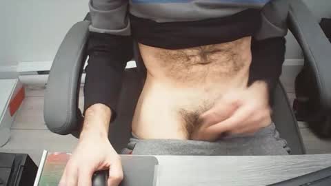 Snapshot of qc1969 chatting on January 2026 01:37:02 PM qc1969 online show from January 2026 01:37:02 PM