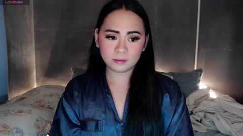 qt_luna18 online show from July 2026 10:23:01 PM