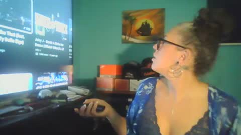 QTwittaBooT online show from July 2026 01:47:02 AM