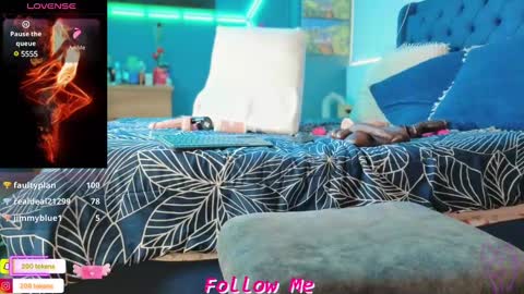 Queen And King online show from March 2025 07:58:02 PM