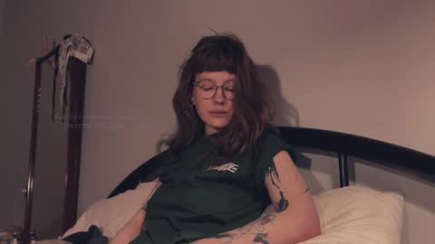    online show from December 2024 07:17:02 PM