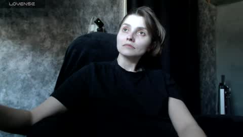 Snapshot of queen4565 chatting on March 2026 12:05:02 PM Lola online show from March 2026 12:05:02 PM