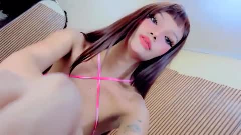 Avah online show from December 2025 02:32:02 AM