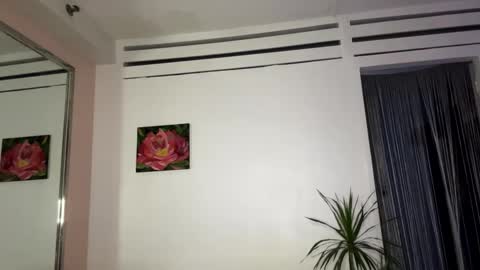 Viktoria online show from February 2025 01:28:01 PM