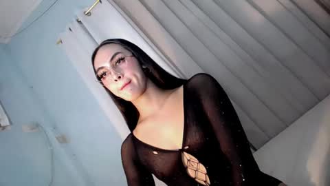 queen_danaya online show from July 2026 06:18:01 PM