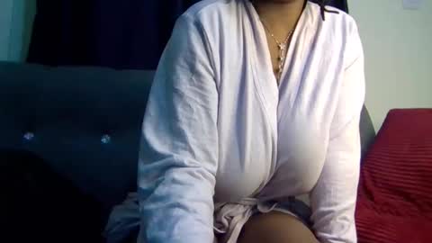 Snapshot of queen_doli chatting on February 2026 08:47:01 PM queen_doli online show from February 2026 08:47:01 PM