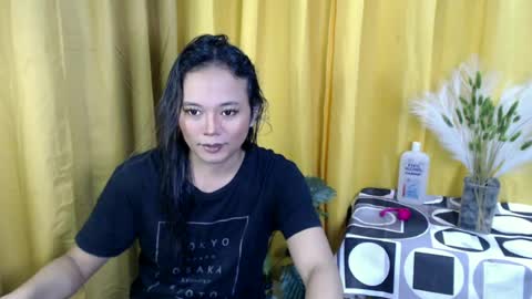 queen_ennah online show from June 2026 08:40:02 AM