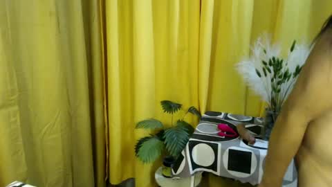 queen_ennah online show from June 2026 02:17:01 AM