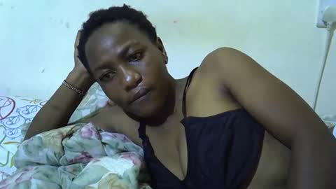 Snapshot of queen_fantacy chatting on January 2026 07:45:01 AM queen_fantacy online show from January 2026 07:45:01 AM