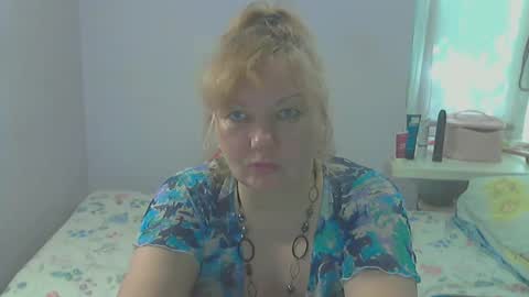 Snapshot of queen_jane8 chatting on May 2026 11:05:01 AM queen_jane8 online show from May 2026 11:05:01 AM