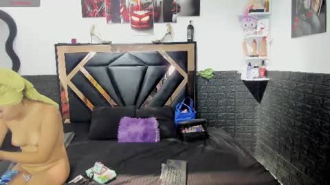 Jenni online show from July 2026 03:09:02 AM