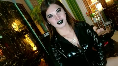 Kendal  online here from 6am-3pm philippine time online show from June 2026 12:13:02 AM