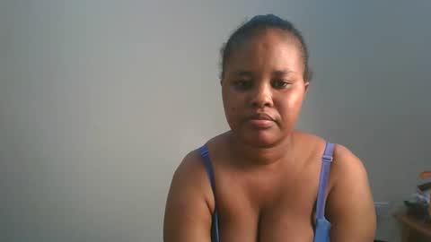 Snapshot of queen_kikih chatting on January 2026 10:09:02 AM Queen kikih online show from January 2026 10:09:02 AM