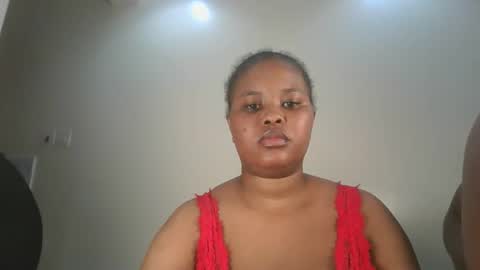 Snapshot of queen_kikih chatting on January 2026 01:53:02 AM Queen kikih online show from January 2026 01:53:02 AM