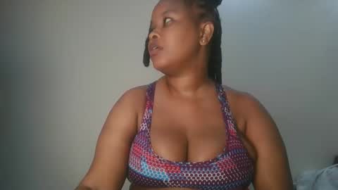 Snapshot of queen_kikih chatting on February 2026 02:49:02 AM Queen kikih online show from February 2026 02:49:02 AM