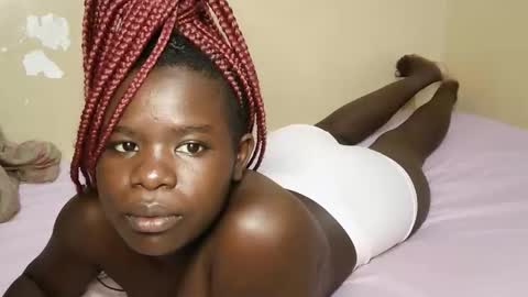 queen_latasha online show from June 2026 04:50:01 AM